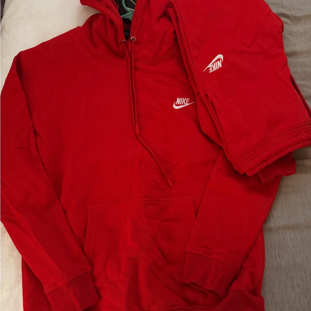 Nike Men's Red tracksuit